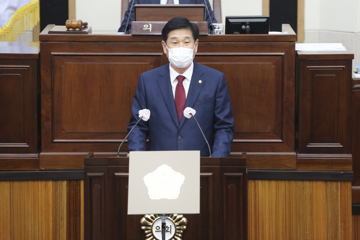 20210304-009[AP7U8051-제247회 임시회 제1차 본회의시 김영길 의원 5분 자유발언.jpg