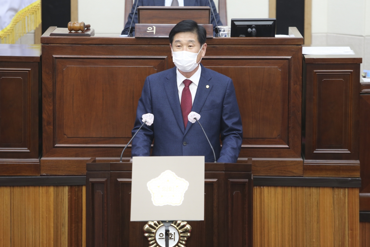 20210304-010[AP7U8053-제247회 임시회 제1차 본회의시 김영길 의원 5분 자유발언.jpg