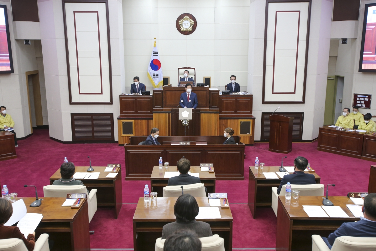 20210304-013[AP7U8068-제247회 임시회 제1차 본회의시 김영길 의원 5분 자유발언.jpg