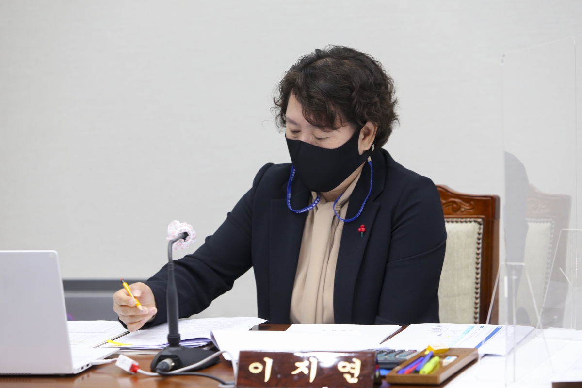 20210305-023[AP7U8367-제247회 임시회 산업건설위원회 조례안 심사활동.jpg