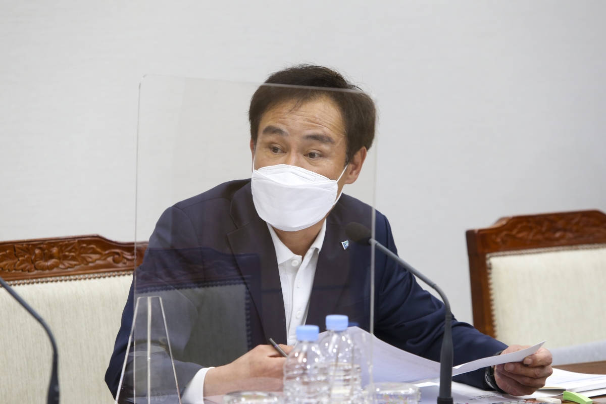 20210412-023[AP7U9990-제248회 임시회 기획행정위원회 조례심사 및 행정사무감사 계획서 작성.jpg