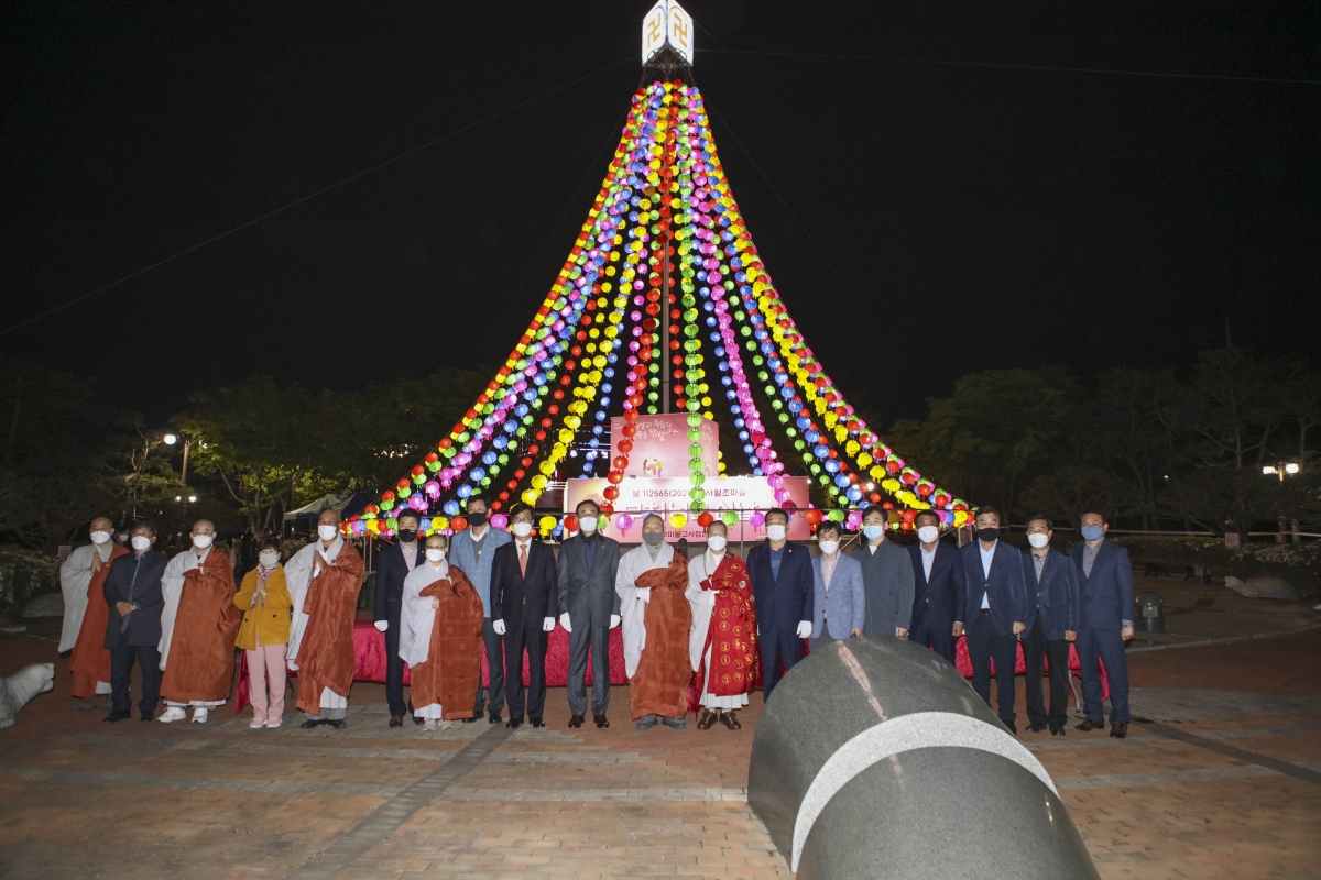 20210416-029[IMG_8219-불기2565 부처님 오신날 점등식.jpg