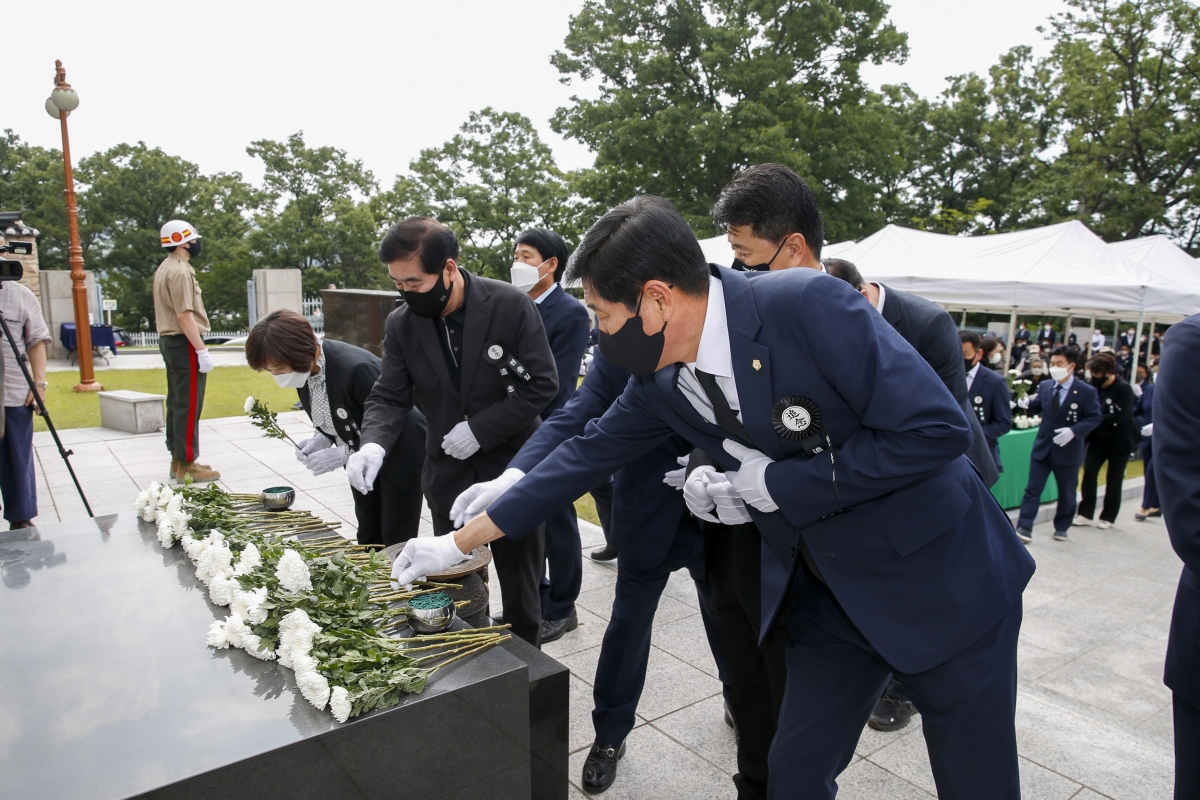 20210606-018[_P7U0718-제66회 현충일 추념식.jpg