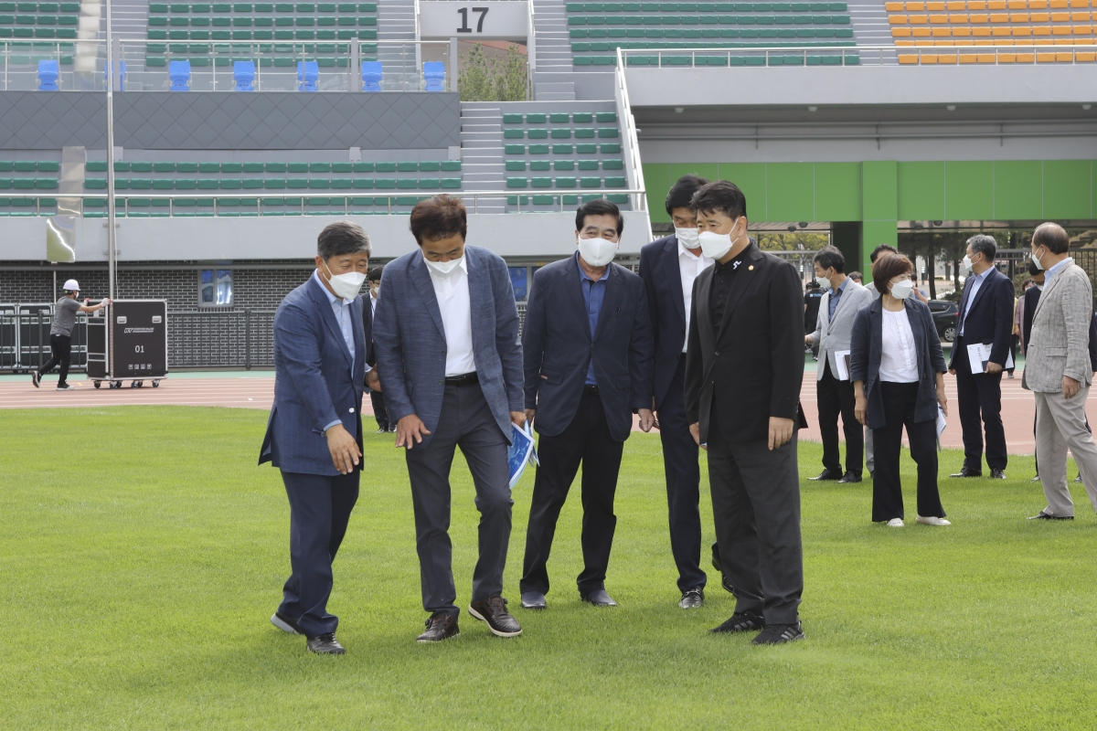 20210929-051[IMG_9710-1-구미시의회 의원 제41회 전국체전 준비 현장 설명회.jpg