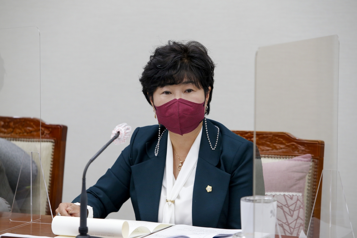 20211022-016[_P7U8825-제253회 임시회시 기획행정위원회 조례안 심사활동.jpg