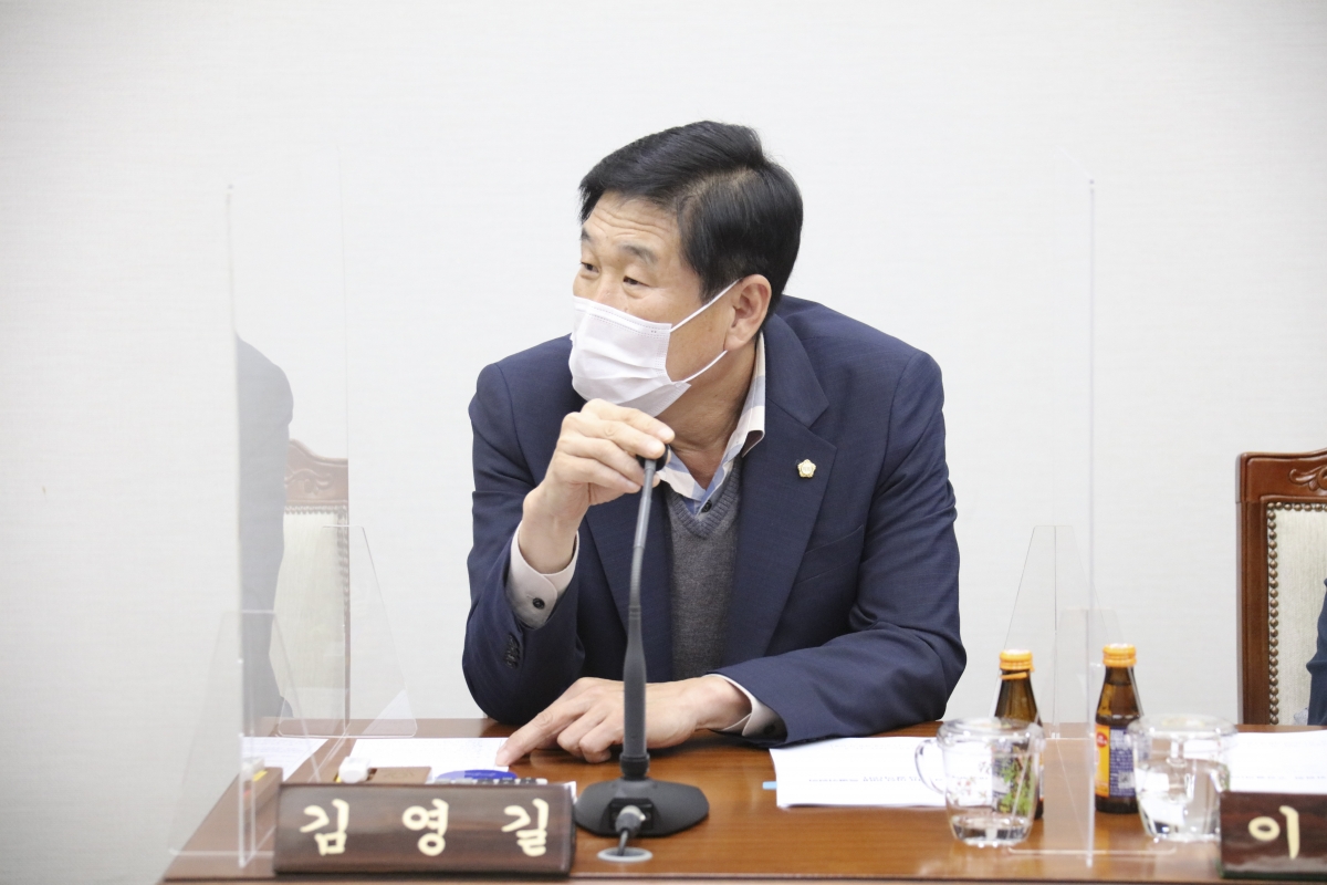 20211118-041[IMG_0111-폐회중 의회운영위원회 활동.jpg