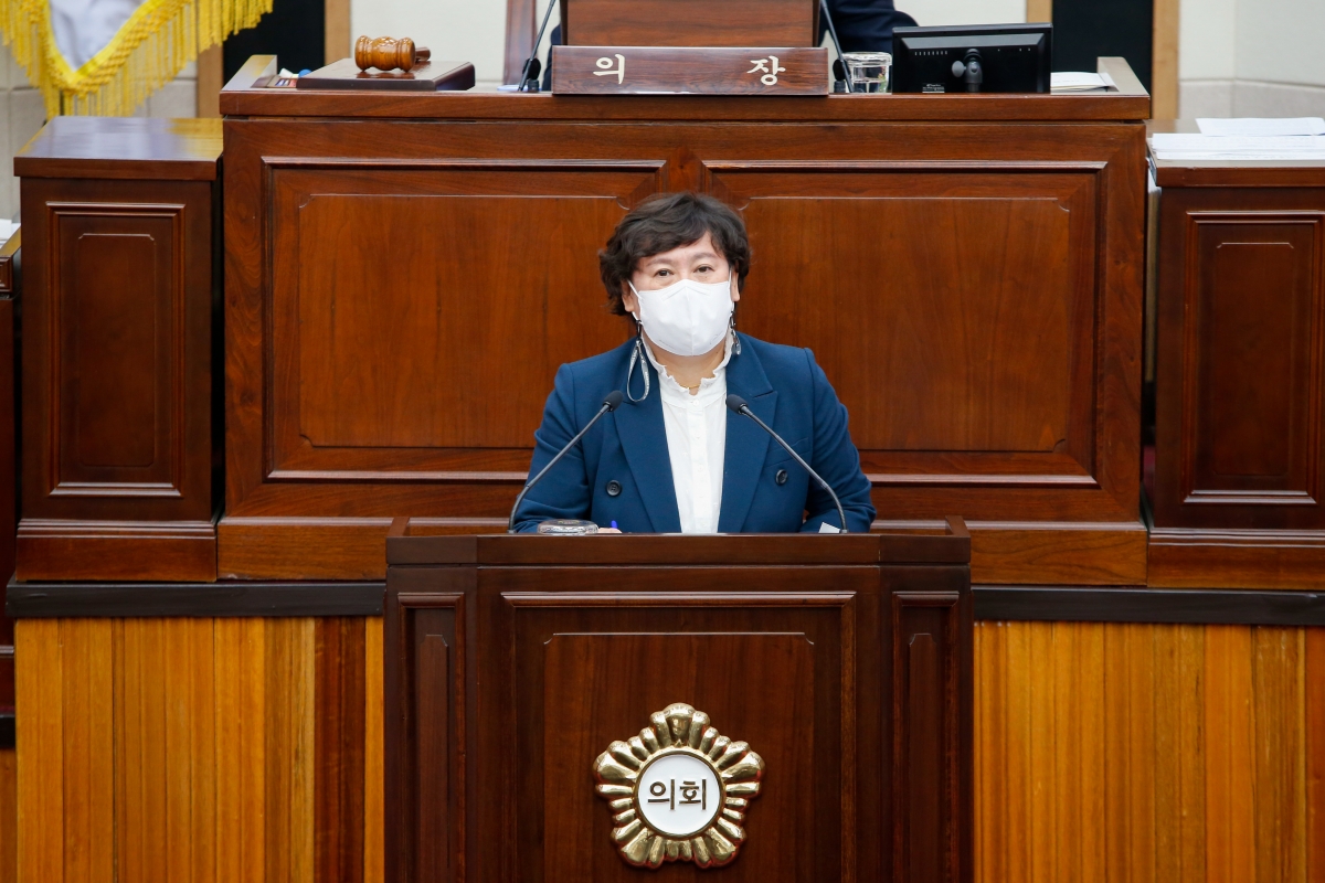 20211217-005[_P7U3580-제254회 정례회 제3차 본회의시 이지연 의원 5분 자유발언.jpg