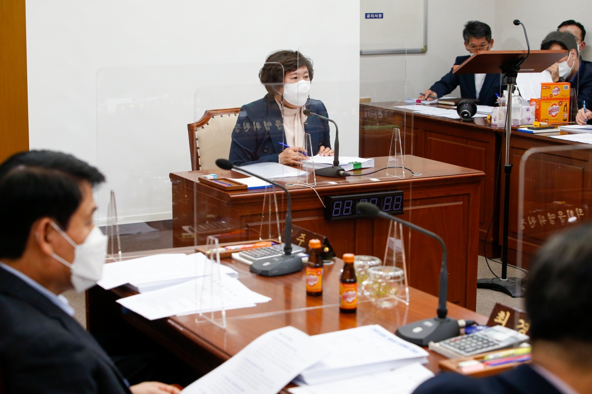 20211213-038[_P7U3180-제254회 정례회시 의회운영위원회 조례안 심사 및 2021년도 제3회 추경예산안 예비심사 활동 .jpg