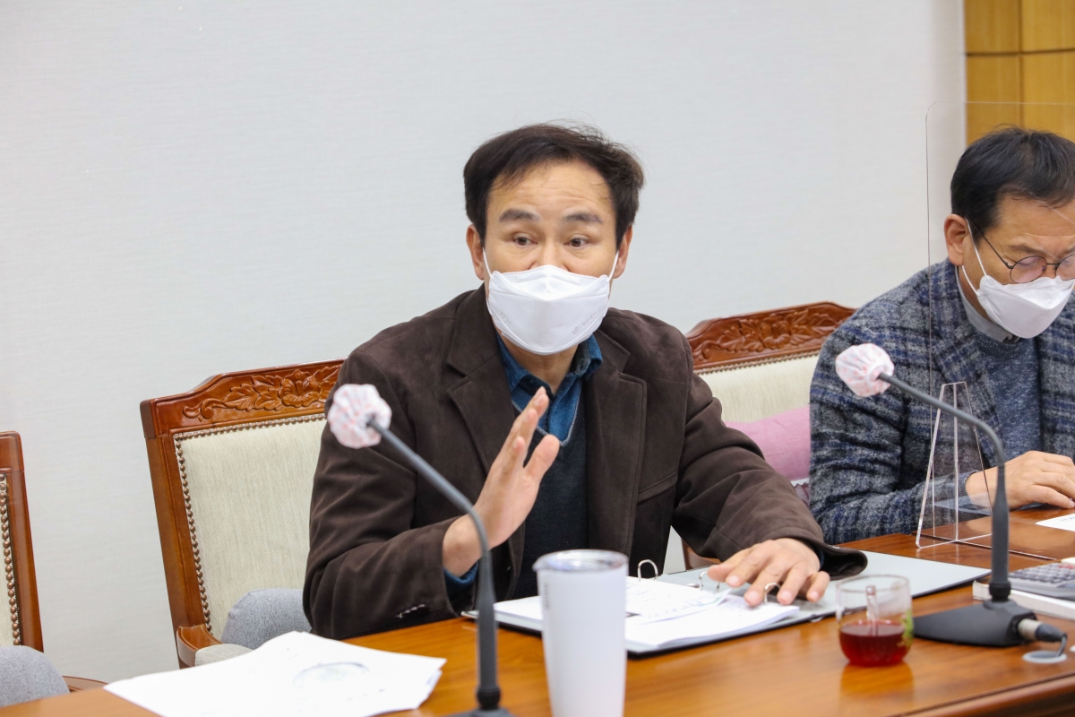 20220210-023[IMG_0685-제255회 임시회 폐회중 제3차 행정사무조사특별위원회 활동.jpg