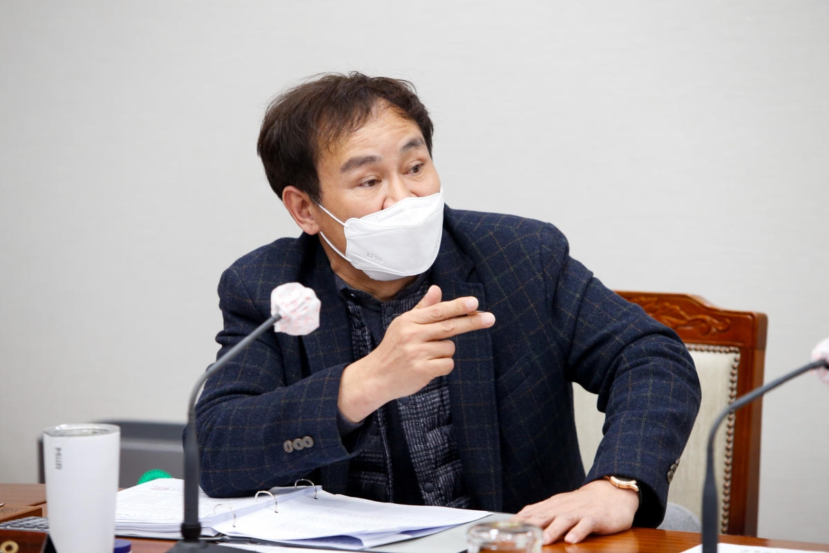 20220224-040[_P7U8319-제255회 임시회 폐회중 제4차 행정사무조사특별위원회 활동.jpg