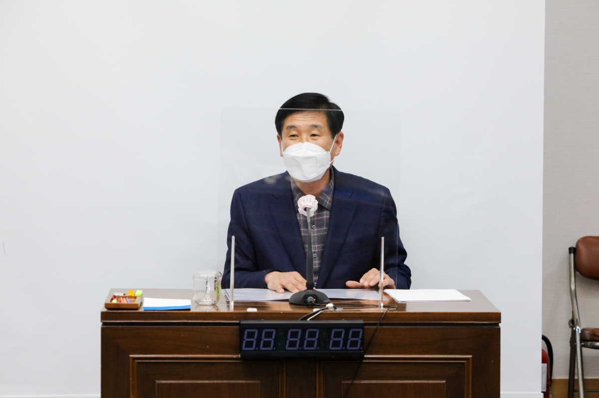 20220316-037[IMG_0245-제256회 임시회시 산업건설위원회 조례안 심사활동.jpg