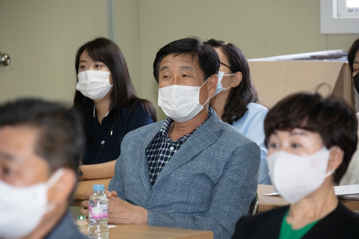 20220719-184[IMG_1656-제260회 임시회 산업건설위원회 구평-칠곡중리간 직주연계도로 개설공사 현장방문.JPG