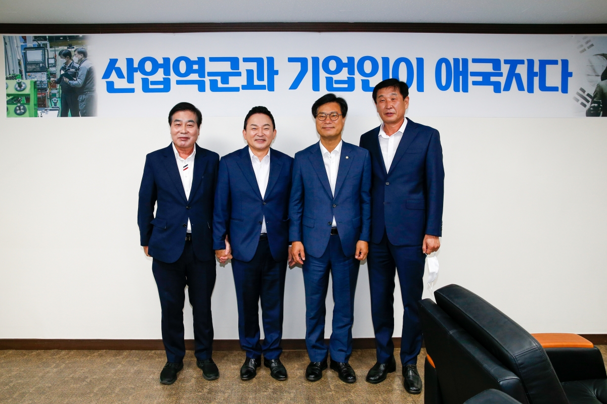 20220808-009[_P7U7534-구미상공회의소 주최 원희룡 국토부장관 초청 특강.JPG