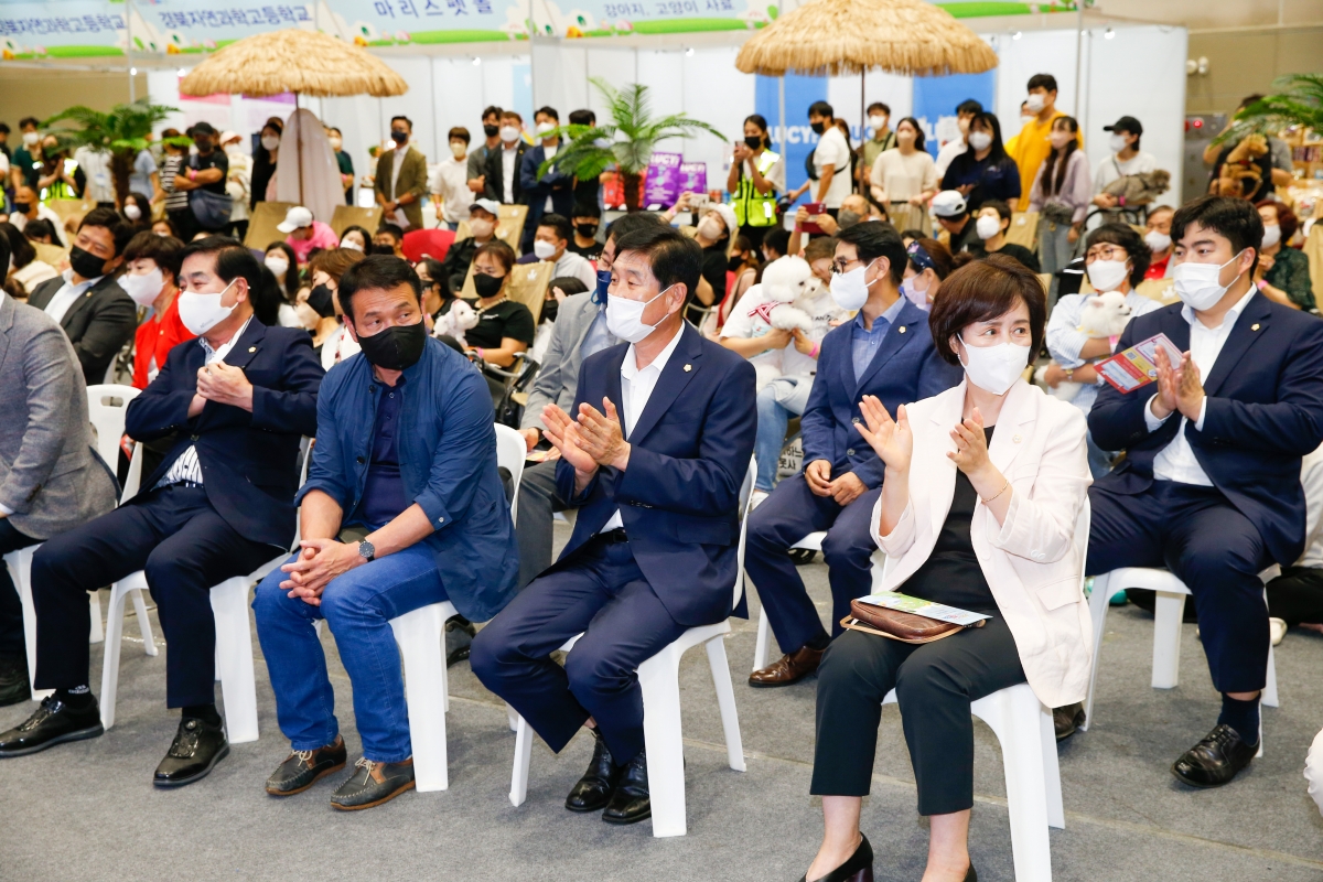 20220820-003[_P7U8000-2022 대한민국 펫캉스.jpg