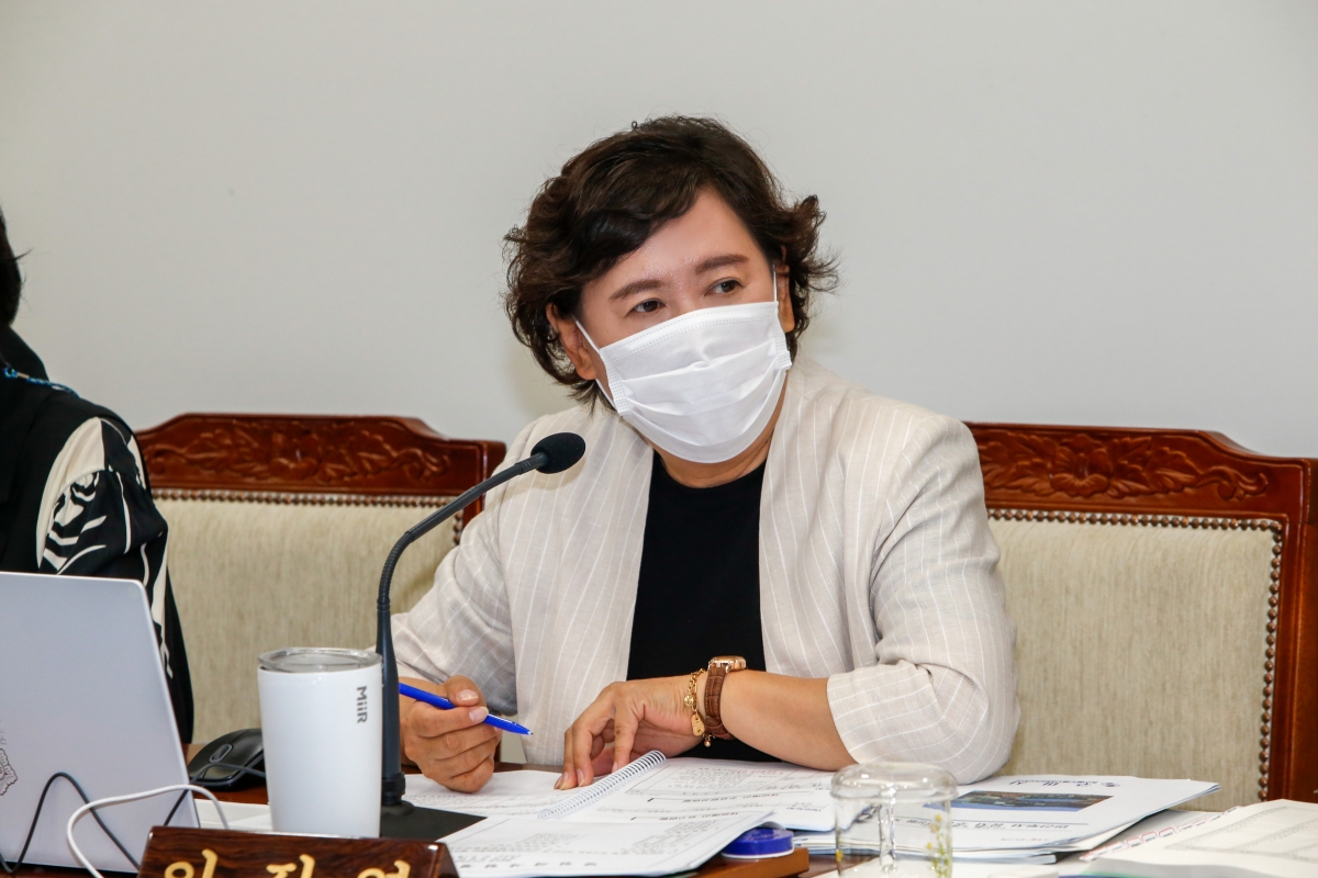 20220905-029[_P7U0734-제261회 제1차 정례회 산업건설위원회 소관 2022년도 제1회 추경예산안 및 기금운용변경계획안 예비심사활동.jpg