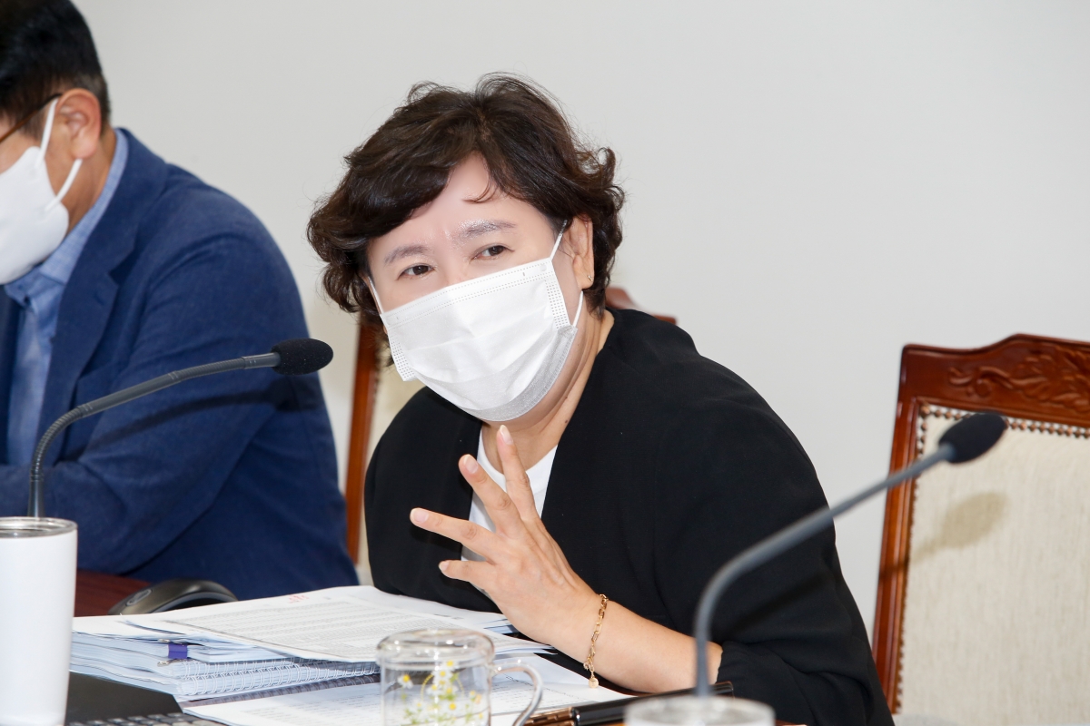 20220907-007[_P7U0943-제261회 제1차 정례회 예산결산특별위원회 2021회계연도 세입·세출결산승인안 심사 활동.jpg