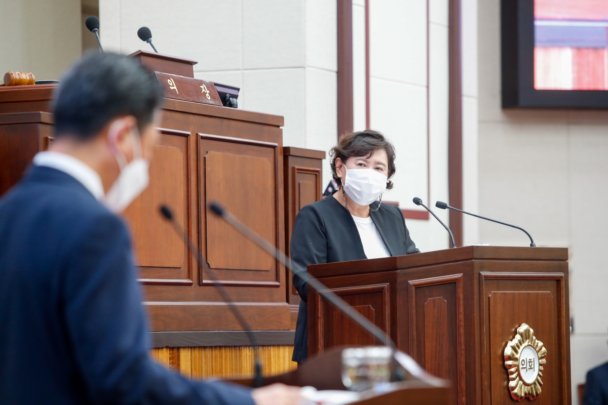20220923-023[_P7U3441-제261회 제1차 정례회 제2차 본회의시 이지연 의원 시정질문.JPG