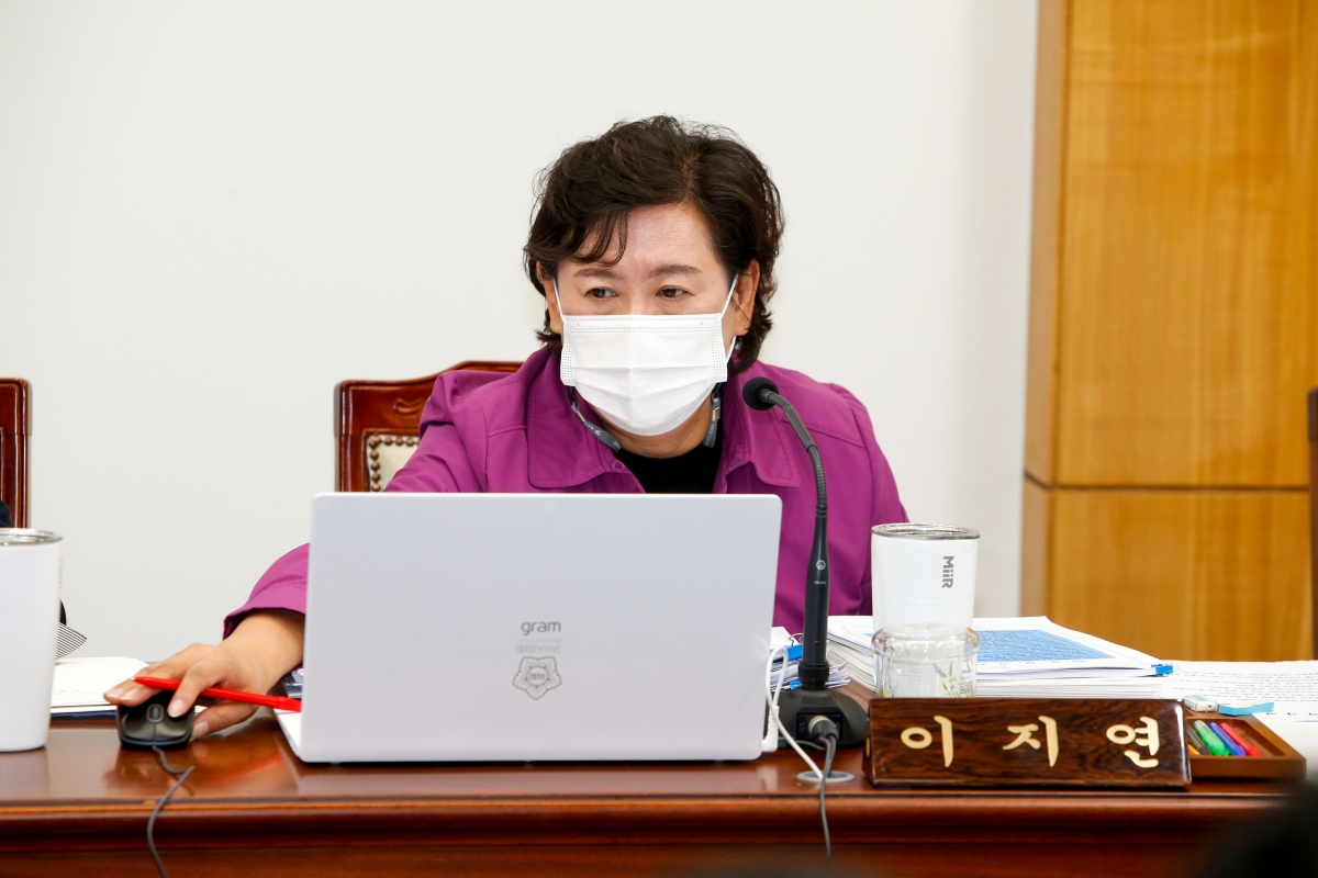 20221019-057[_P7U7311-제262회 임시회시 산업건설위원회 조례안 심사활동.JPG