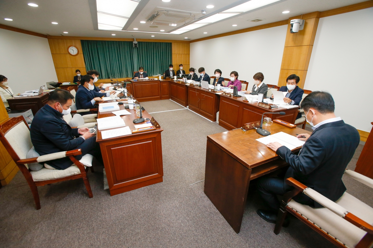 20221019-045[_P7U7302-제262회 임시회시 산업건설위원회 조례안 심사활동.JPG