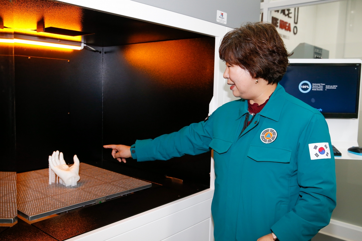 20221020-093[_P7U7680-제262회 임시회시 산업건설위원회 구미전자정보기술원 현장방문활동.JPG