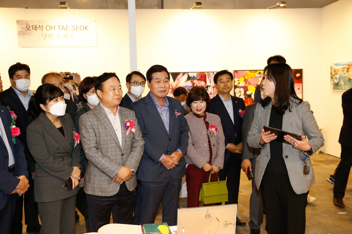 20221020-161[_P7U7870-2022 제4회 구미국제아트페어.JPG