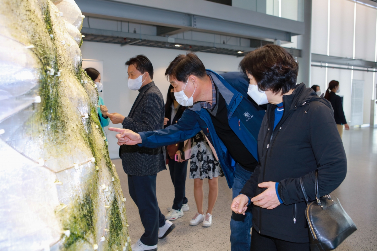 20221110-027[IMG_3063-폐회중 산업건설위원회 부산광역시 해운대 F1963 복합문화공간 비교견학.JPG