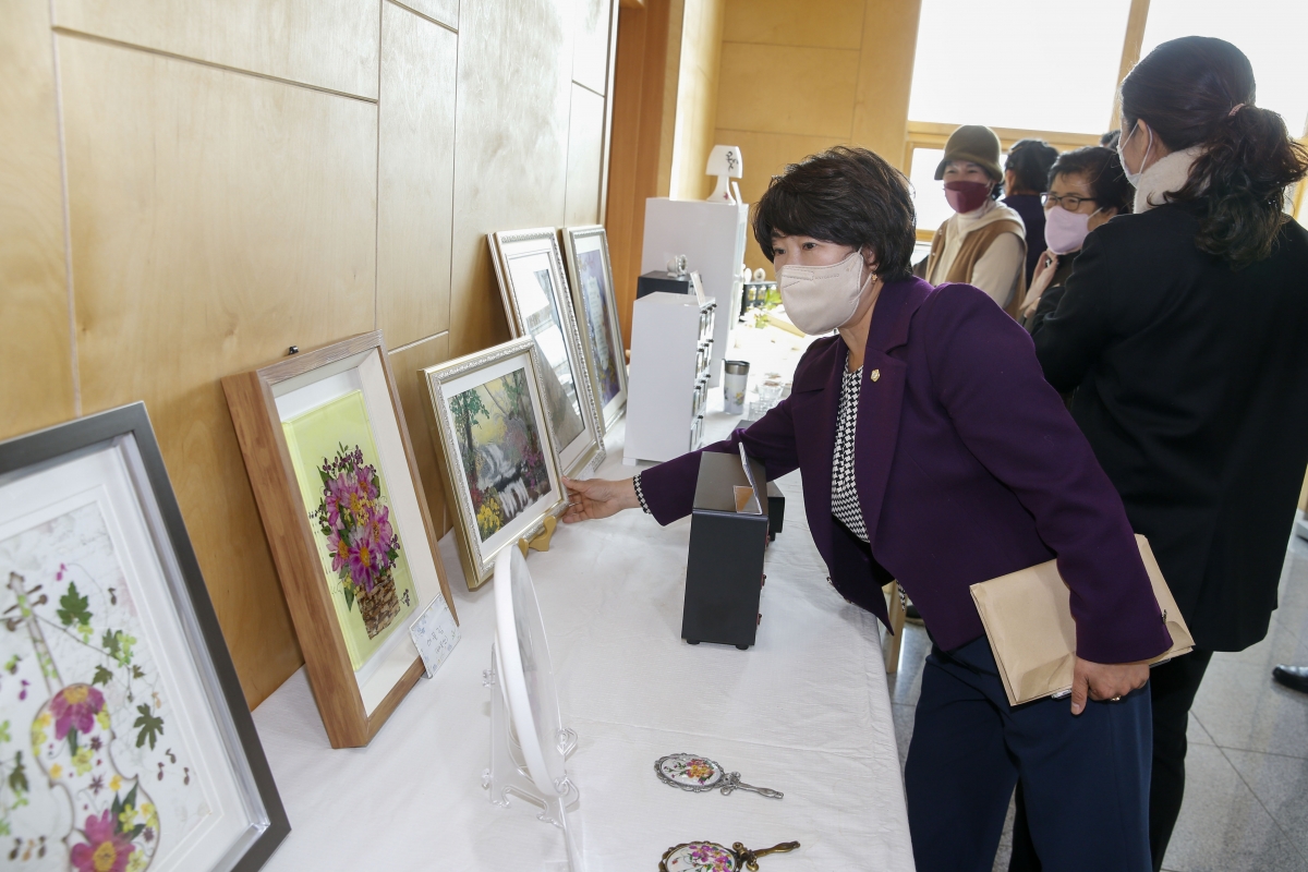 20221121-063[_P7U2004-1-제27회 농업인의 날 기념행사.jpg