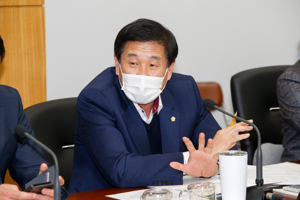 20221128-041[_P7U3062-제263회 구미시의회 제2차 정례회시 산업건설위원회 조례안 심사활동.JPG