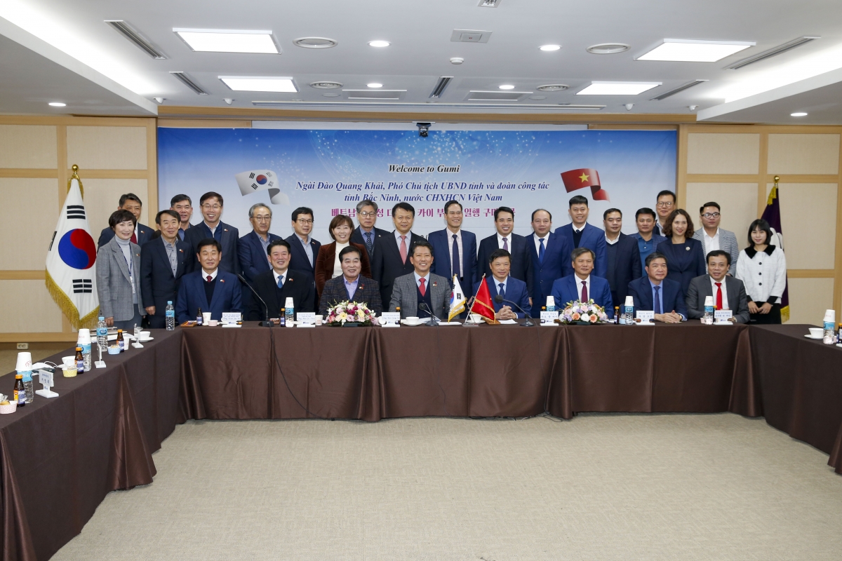 20221202-040[_P7U3910-1-베트남 박린성 다오 광 카이 부성장 구미방문 환영식.jpg