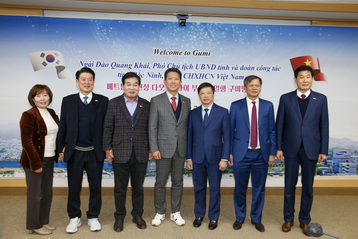 20221202-043[_P7U3921-1-베트남 박린성 다오 광 카이 부성장 구미방문 환영식.jpg