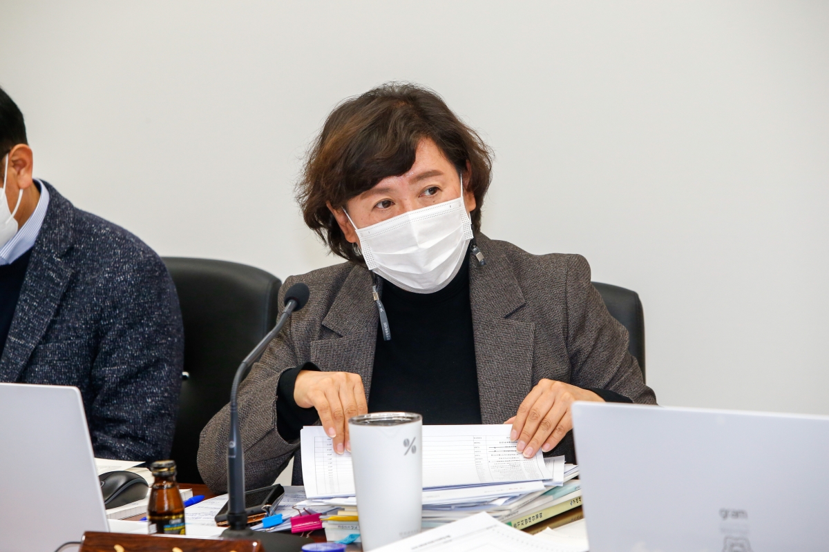 20221205-037[_P7U4526-제263회 구미시의회 제2차 정례회시 예산결산특별위원회 2023년도 예산안 및 기금운용계획안 심사활동.JPG