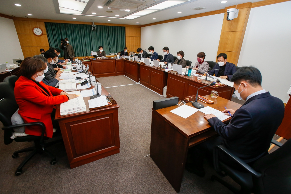 20221205-002[_P7U4451-제263회 구미시의회 제2차 정례회시 예산결산특별위원회 2023년도 예산안 및 기금운용계획안 심사활동.JPG