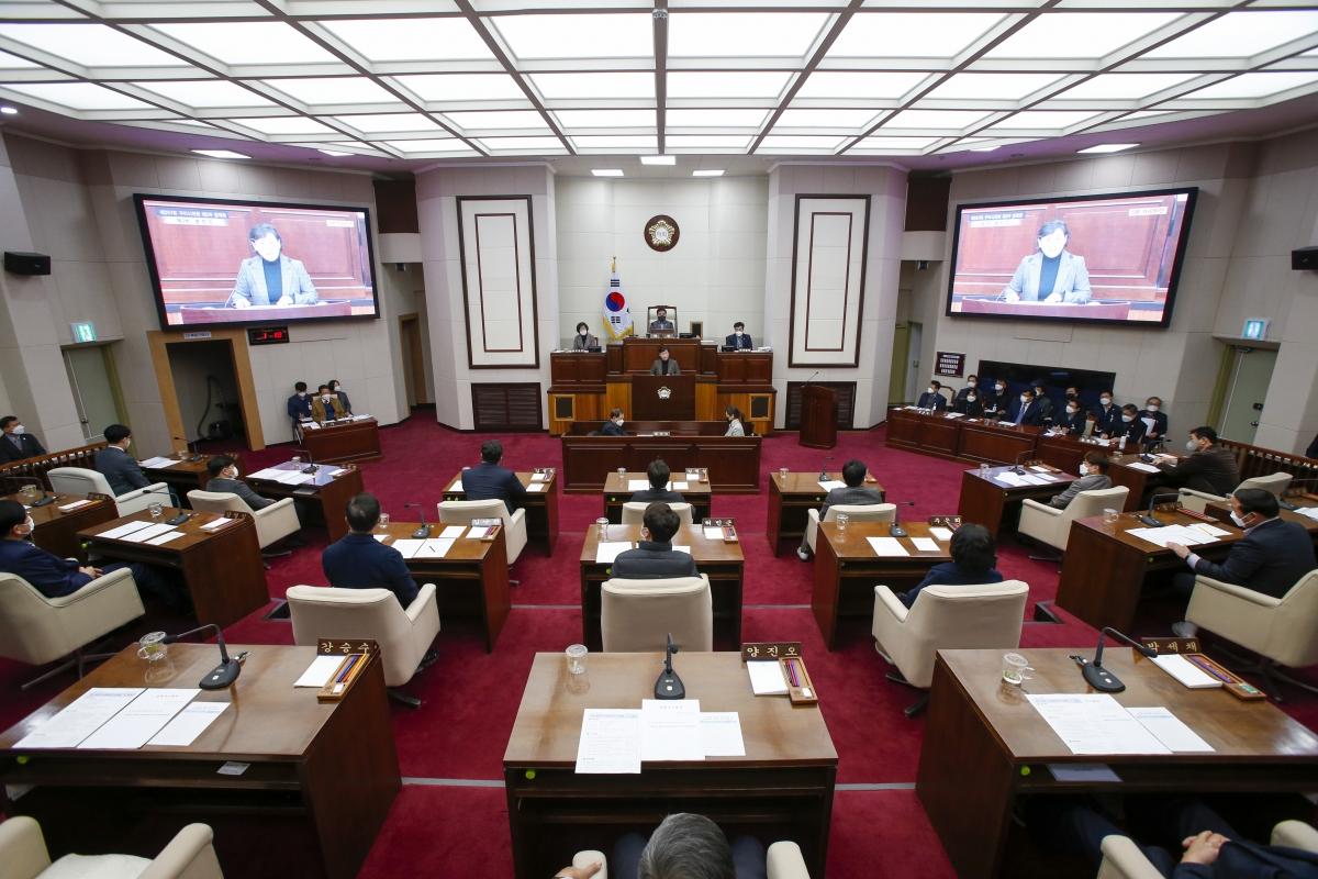 20221216-025[_P7U6118-1-제263회 구미시의회 제2차 정례회 제3차 본회의시 이지연 의원 5분 자유발언.jpg