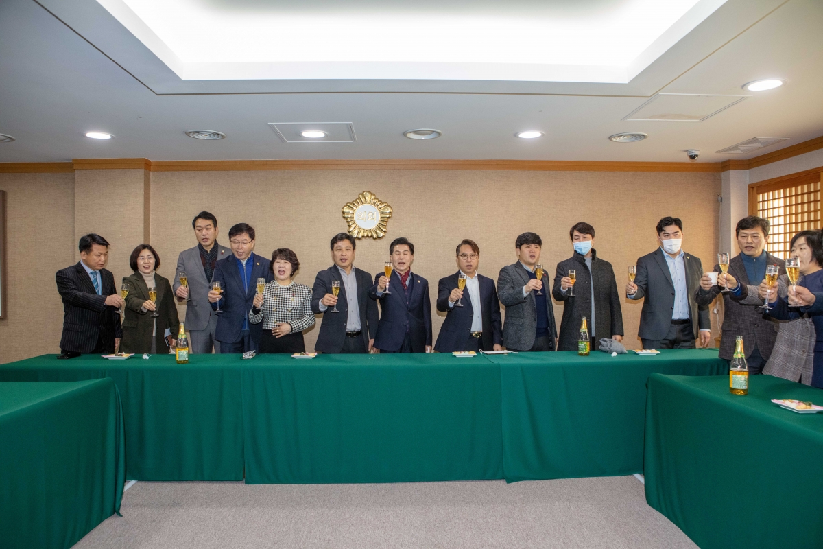 20230103-085[IMG_3519-2023 구미시의회 신년인사회.JPG