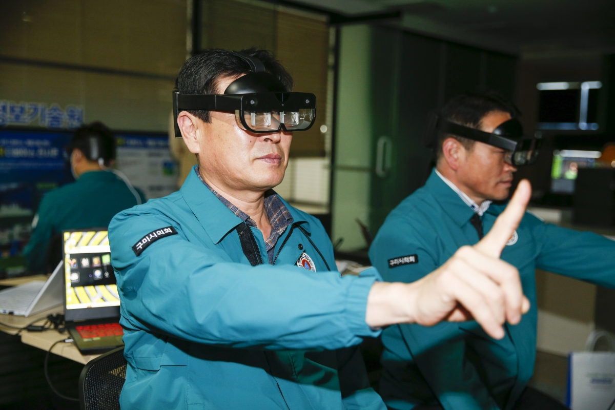 20230315-062[_P7U5000-1-제265회 임시회시 산업건설위원회 구미전자정보기술원 분원 현장방문.jpg