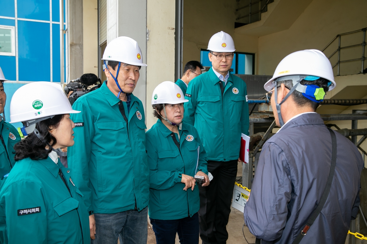 20230414-037[_P7U8017-제266회 임시회 산업건설위원회 구미하수처리장 현장방문.JPG