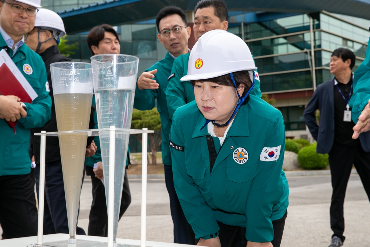 20230414-032[_P7U8006-제266회 임시회 산업건설위원회 구미하수처리장 현장방문.JPG