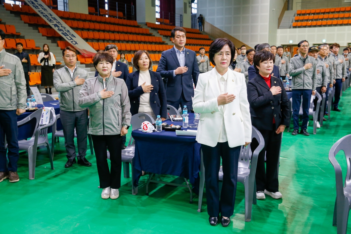 20230412-118[_P7U7572-제61회 경북도민체전 구미시선수단 필승결의대회 및 결단식.JPG