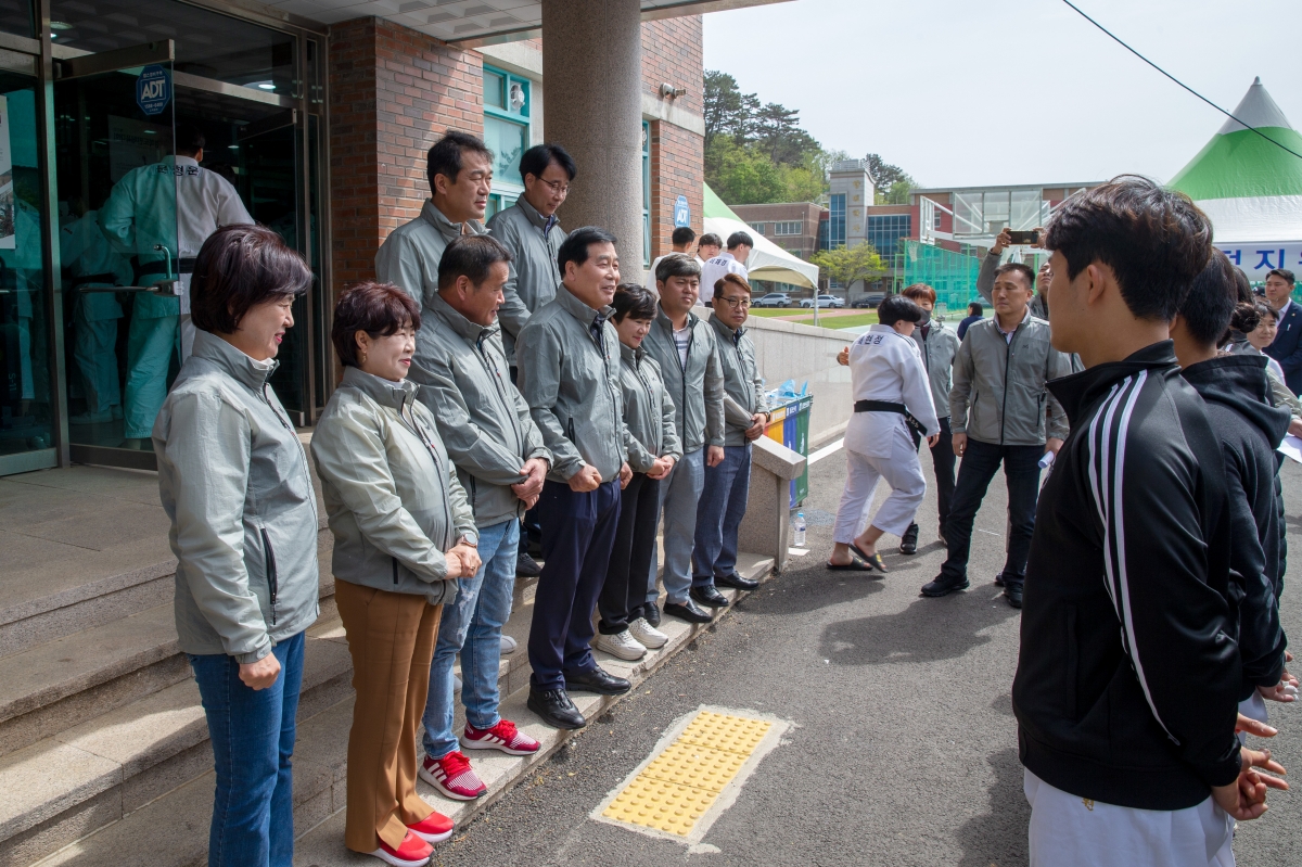 20230421-005[_P7U8871-제61회 경북도민체전 구미시 선수단 울진군 현지방문 격려.jpg