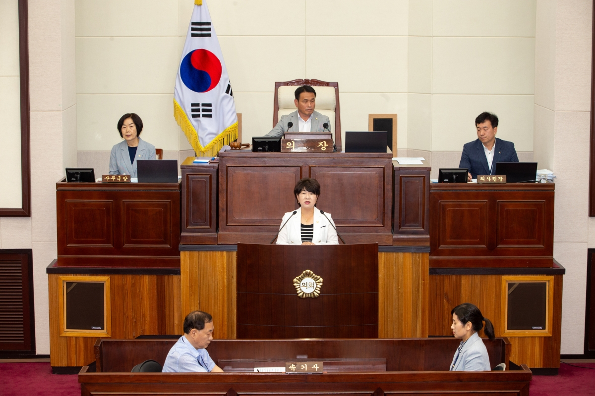 20230623-008[_P7U6441-제268회 정례회 제2차 본회의시 장미경 의원 5분 자유발언.JPG