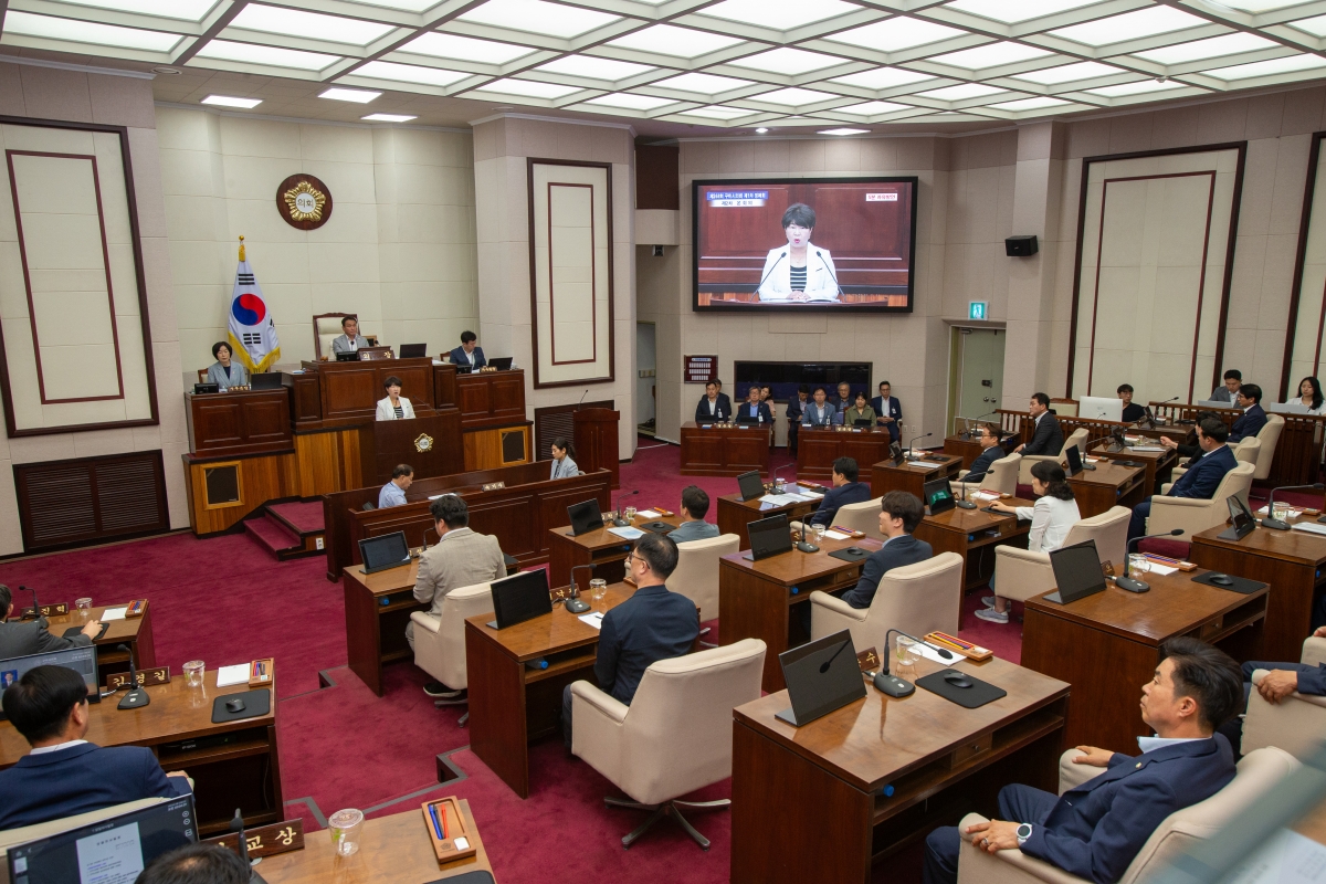 20230623-011[_P7U6447-제268회 정례회 제2차 본회의시 장미경 의원 5분 자유발언.JPG