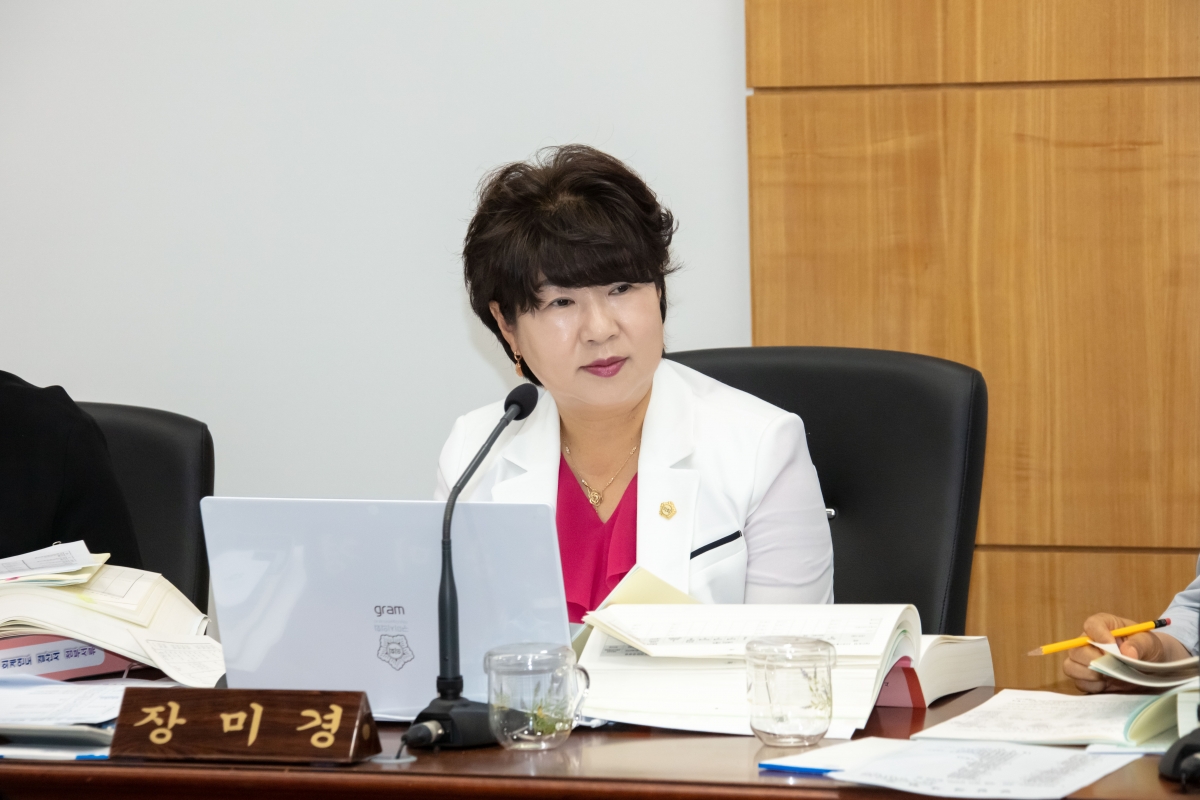 20230621-021[IMG_5584-제268회 정례회 예산결산특별위원회 2022회계연도 세입·세출 결산 승인안 심사활동.JPG