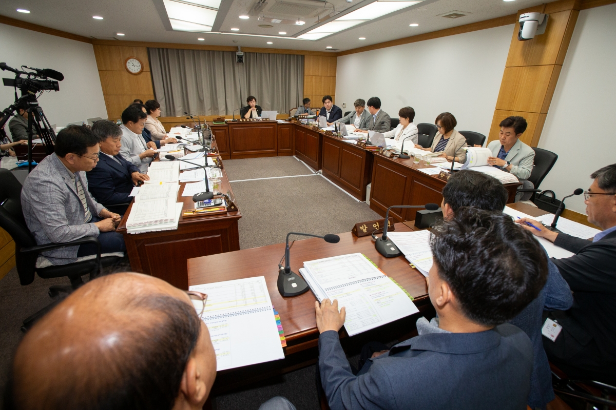 20230711-003[_P7U8392-제269회 임시회 예산결산특별위원회 2023년도 제1회 추경예산안 심사활동.JPG