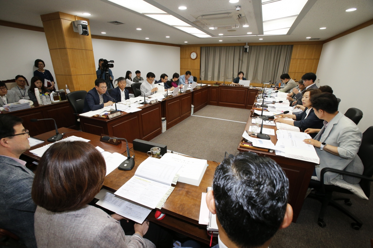 20230712-002[_P7U8570-제269회 임시회 예산결산특별위원회 2023년도 제1회 추경예산안 심사활동.JPG