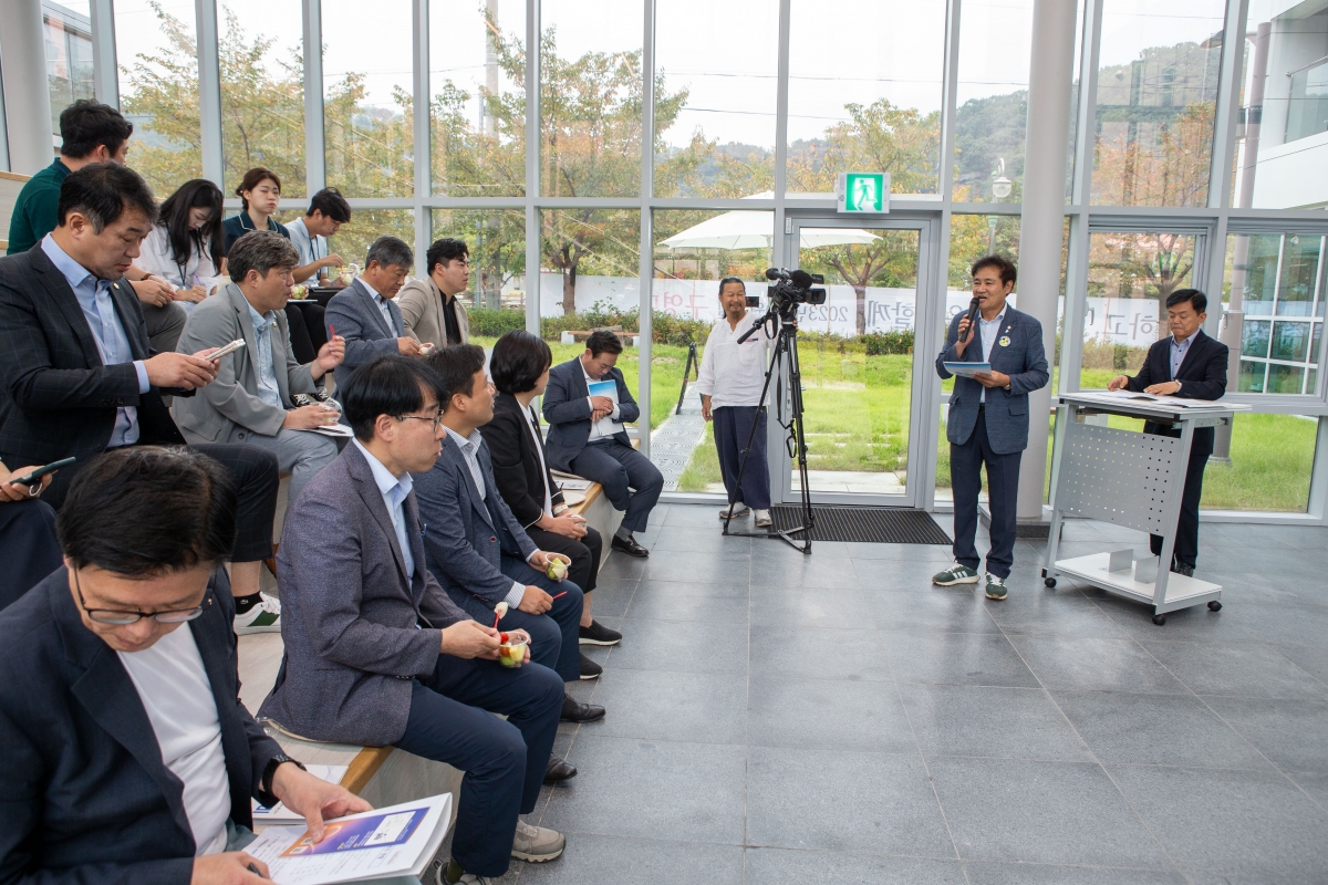 20230913-007[_P7U0530-제270회 임시회 기획행정위원회 구미영상미디어센터 현장방문.JPG