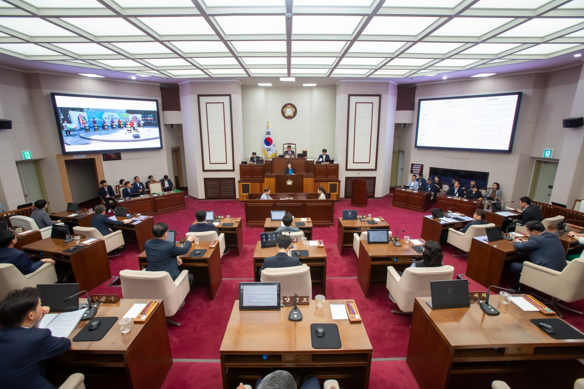 20230914-025[_P7U0786-제270회 임시회 제2차 본회의시 이지연 의원 5분 자유발언.JPG