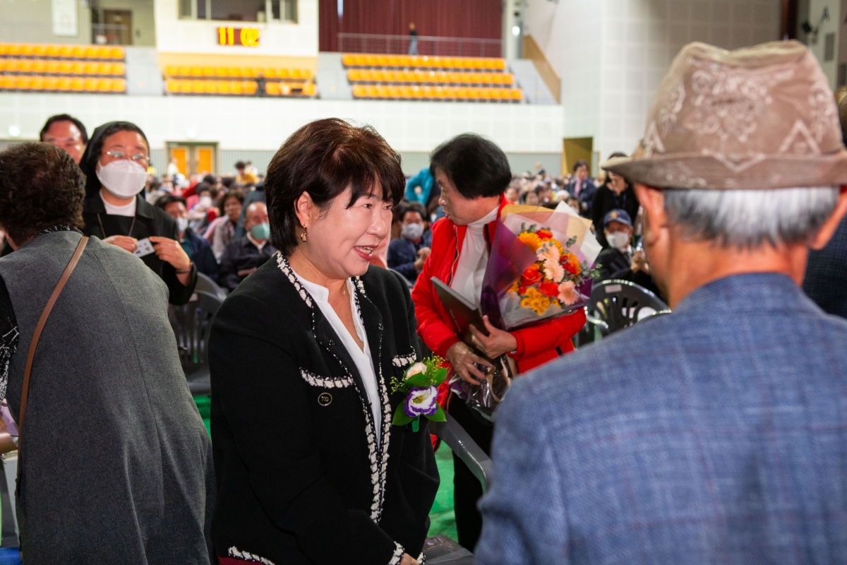 20231013-024[_P7U3713-제27회 노인의 날 기념식.JPG