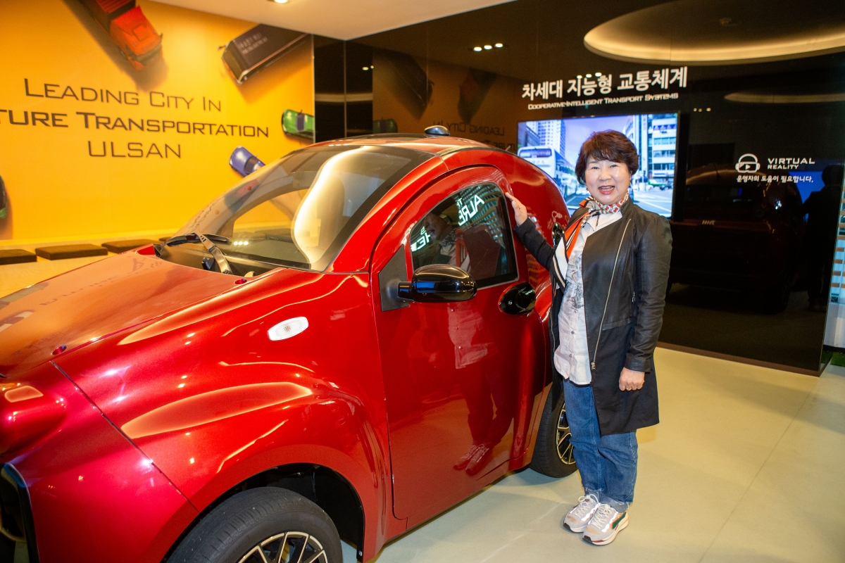 20231023-089[_P7U5512-제271회 임시회 산업건설위원회 울산광역시 교통관리센터 비교건학.jpg