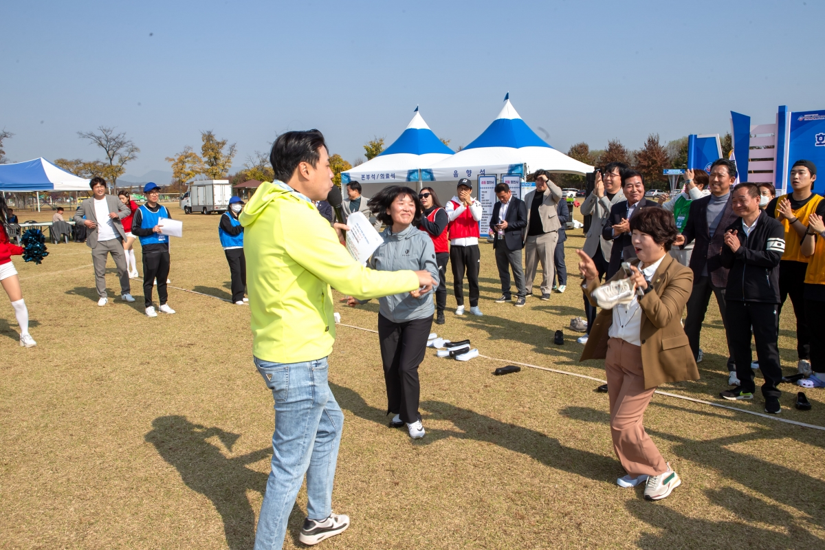 20231101-045[_P7U7217-2023 노동가족 화합다짐 체육대회.jpg