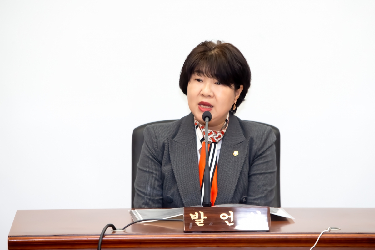 20231128-011[_P7U0746-2023년도 제3차 의원연구단체심의위원회 활동.jpg